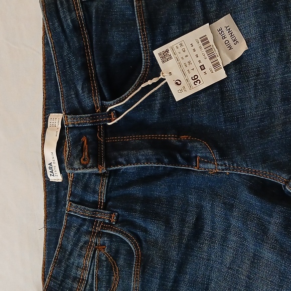 Zara Jeans Size 4 - Picture 2 of 7